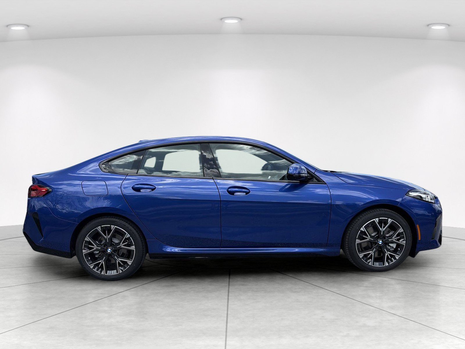 New 2026 BMW 228i w/ Technology Package FWD image 4