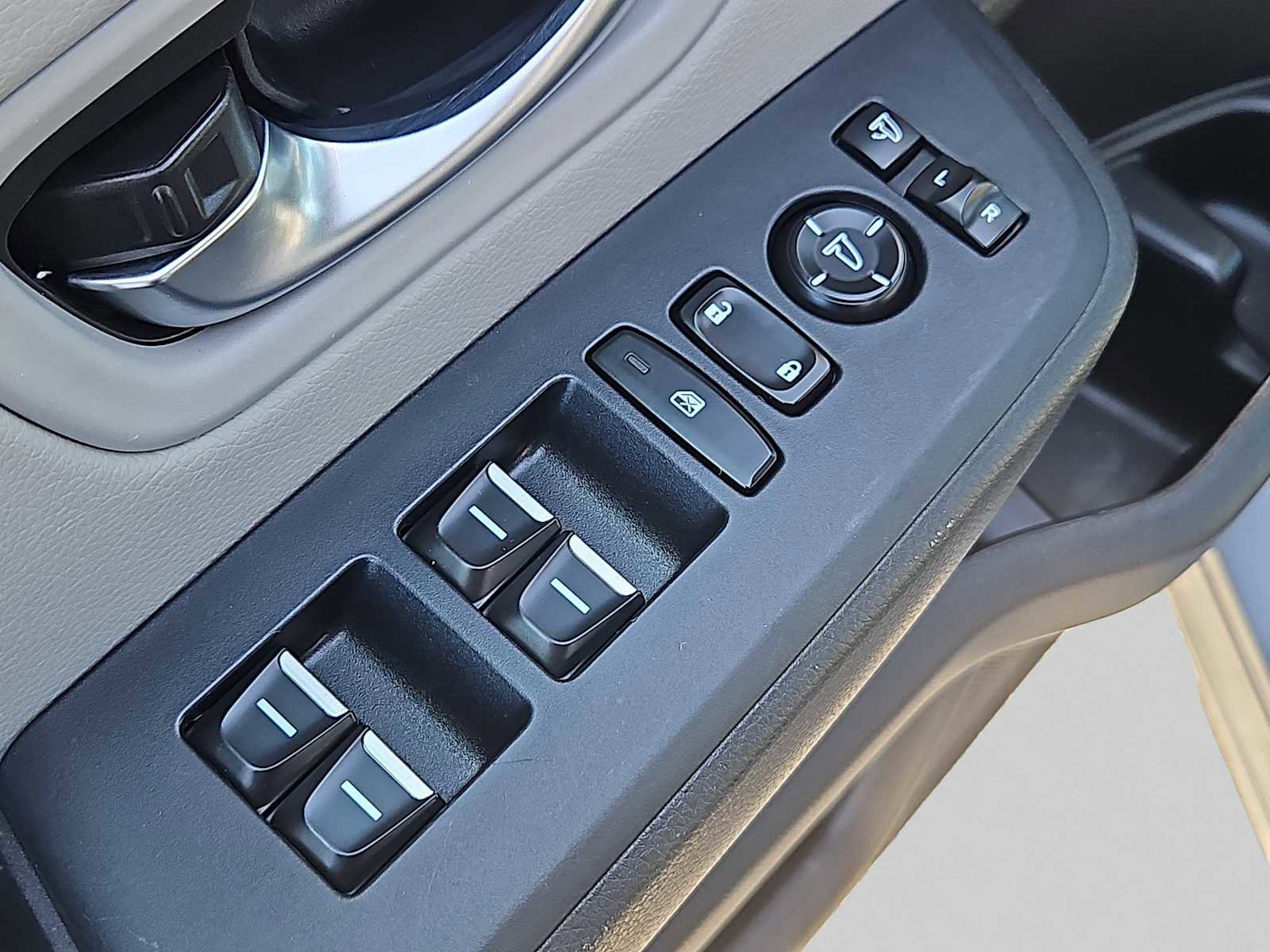 Certified 2023 Honda Pilot Elite image 28