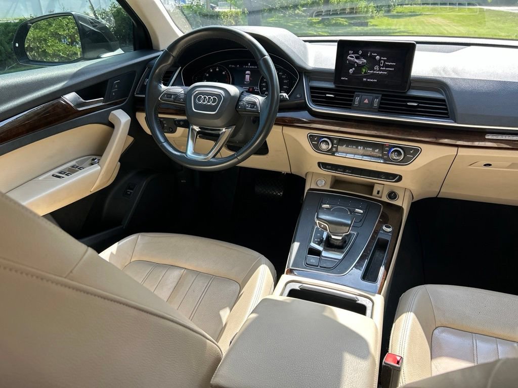 Used 2019 Audi Q5 2.0T Premium AWD/4WD image 9