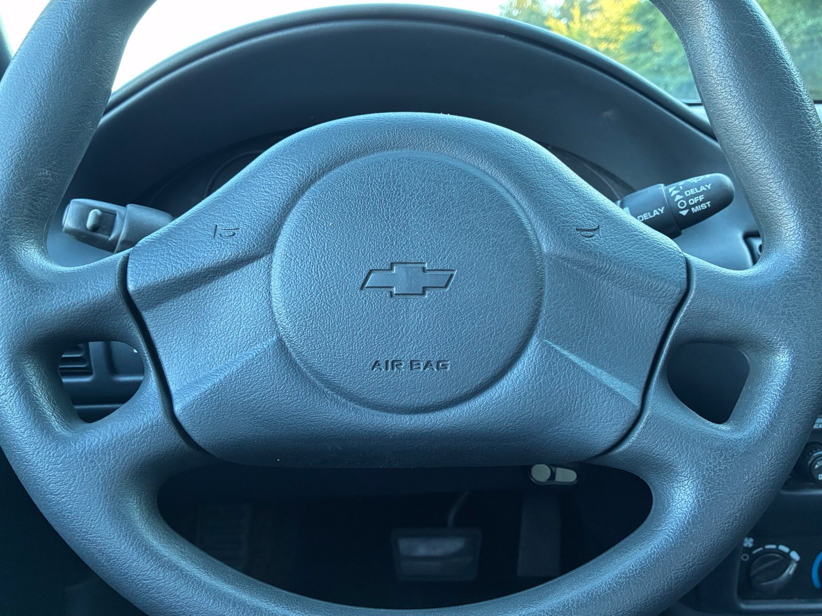 Used 2003 Chevrolet Cavalier LS FWD image 24