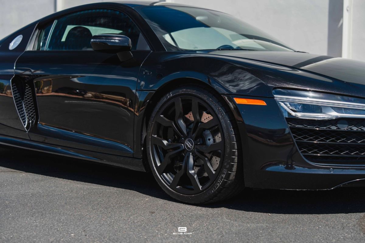 Used 2014 Audi R8 V10 AWD/4WD image 33