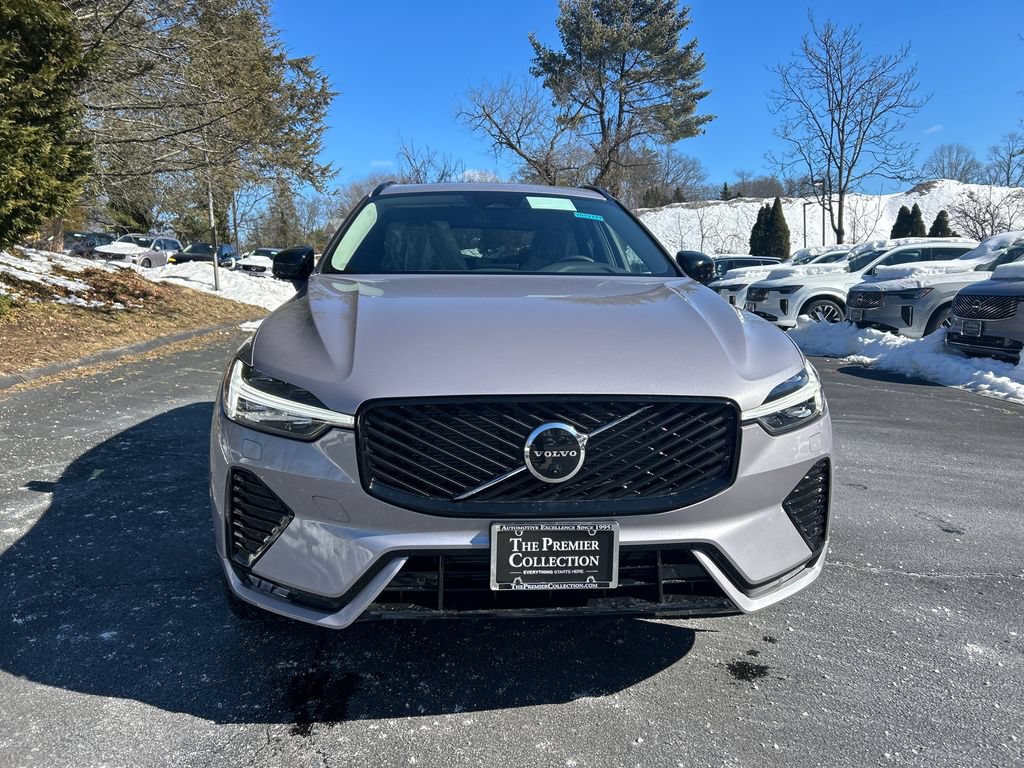 New 2026 Volvo XC60 B5 Plus w/ Protection Package Premier AWD/4WD image 6