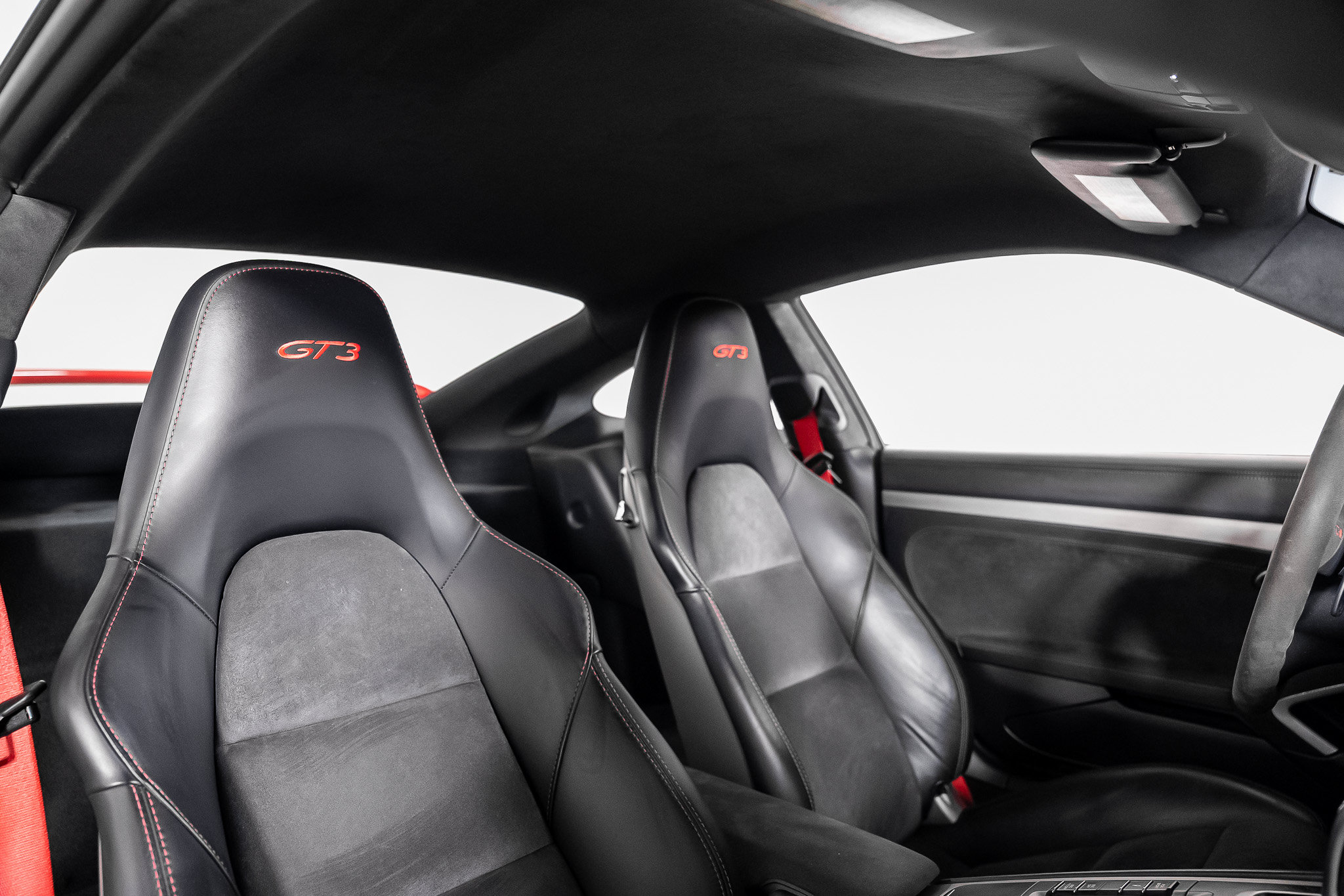 Used 2015 Porsche 911 GT3 RWD image 39