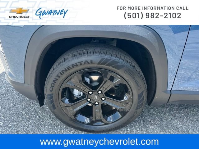 Used 2026 Chevrolet Equinox LT w/ Midnight Edition FWD image 9