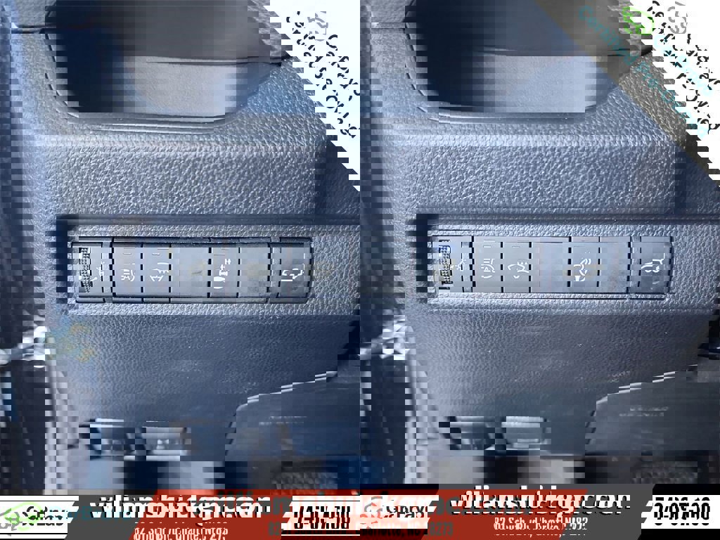 Used 2023 Toyota RAV4 XLE Premium image 19