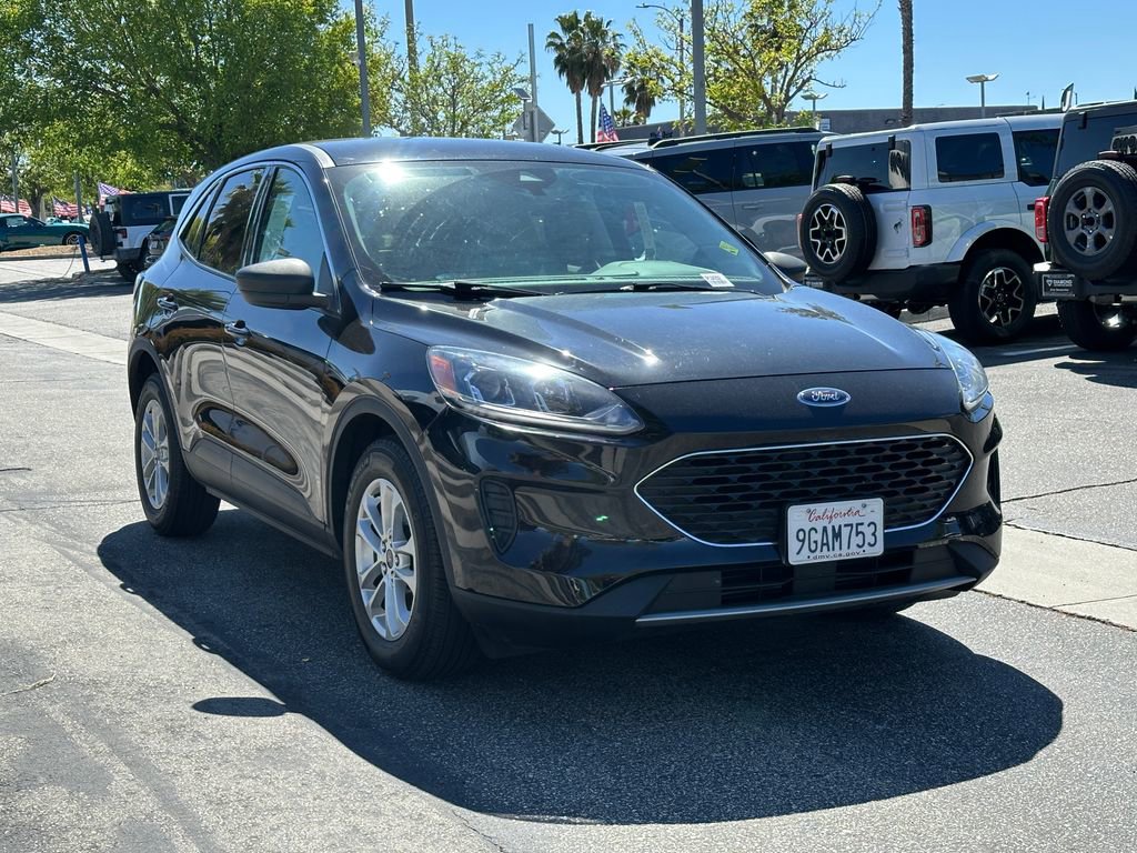 Used 2022 Ford Escape SE w/ Convenience Package FWD image 10