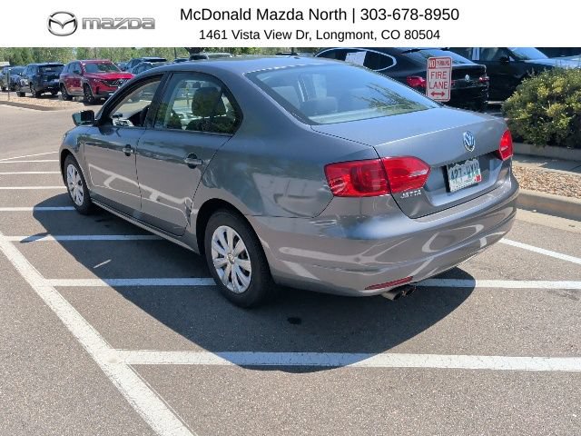 Used 2011 Volkswagen Jetta S FWD image 2