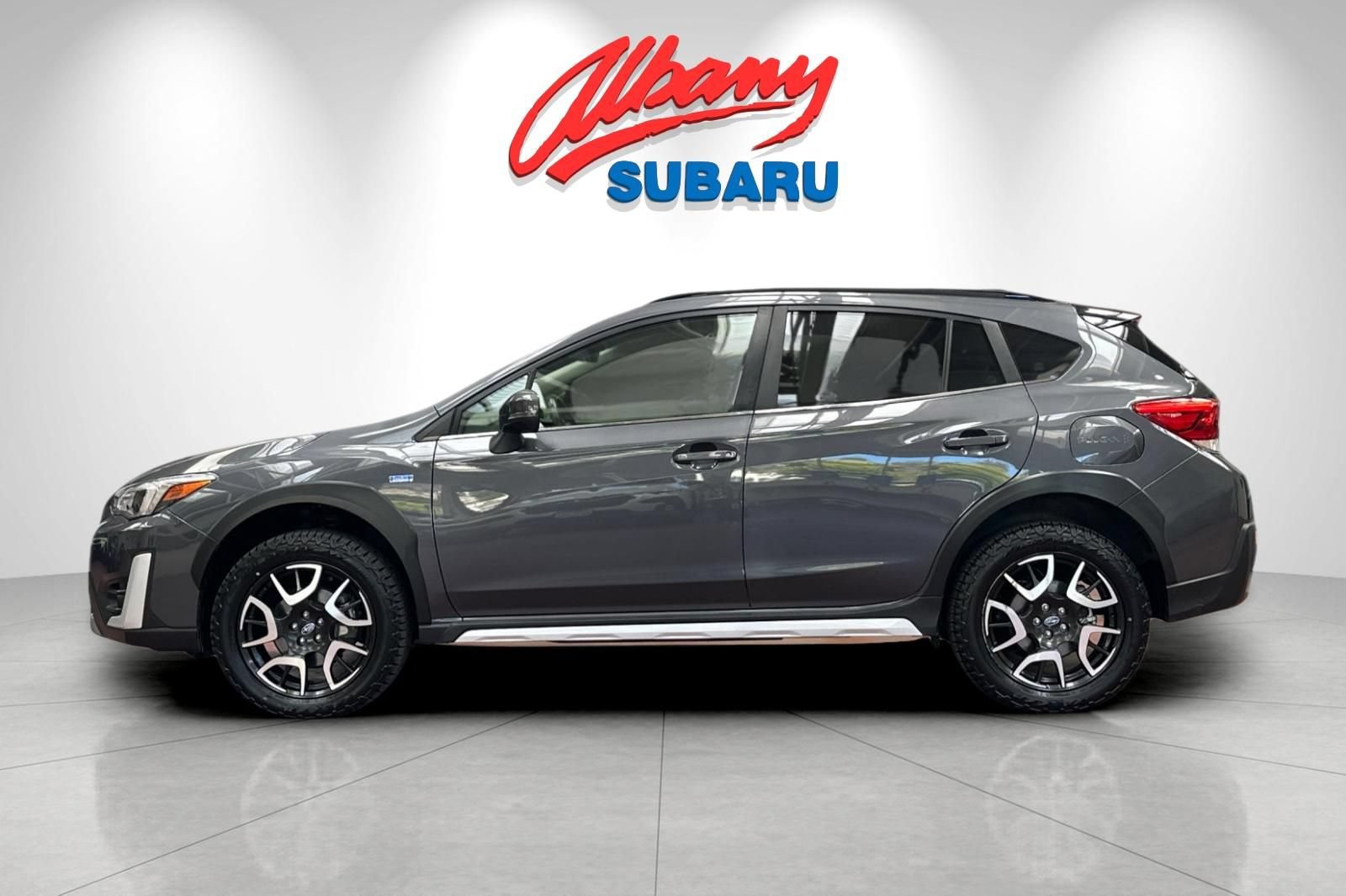 Used 2023 Subaru Crosstrek Hybrid AWD/4WD image 8