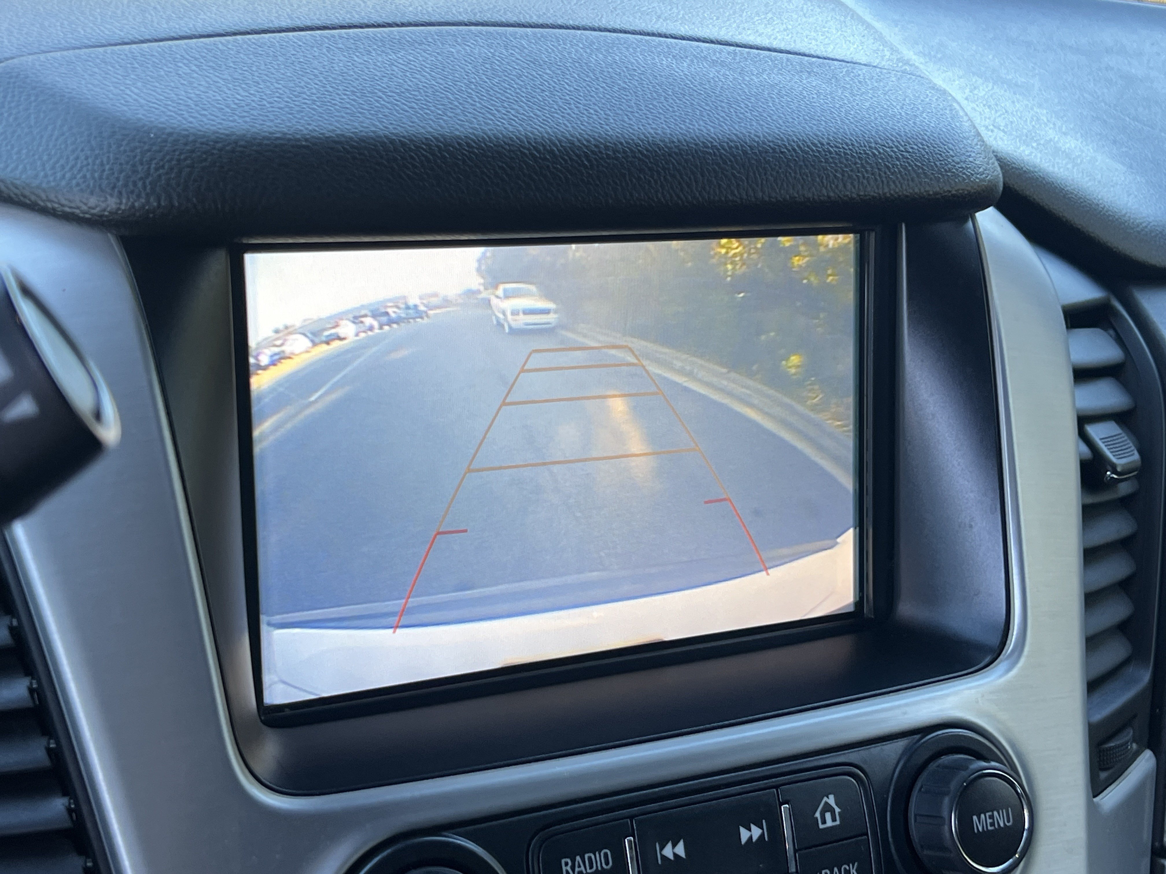 Used 2020 GMC Yukon XL SLT AWD/4WD image 39