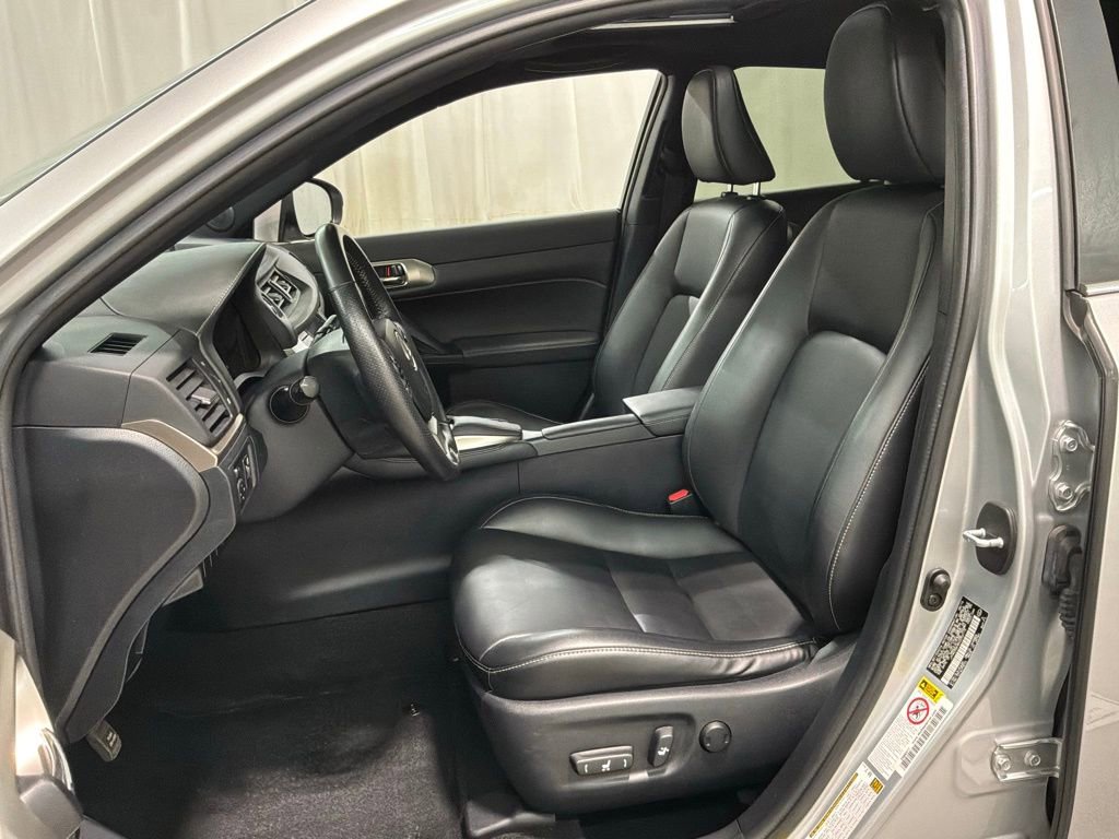 Used 2016 Lexus CT 200h w/ Navigation Package image 20