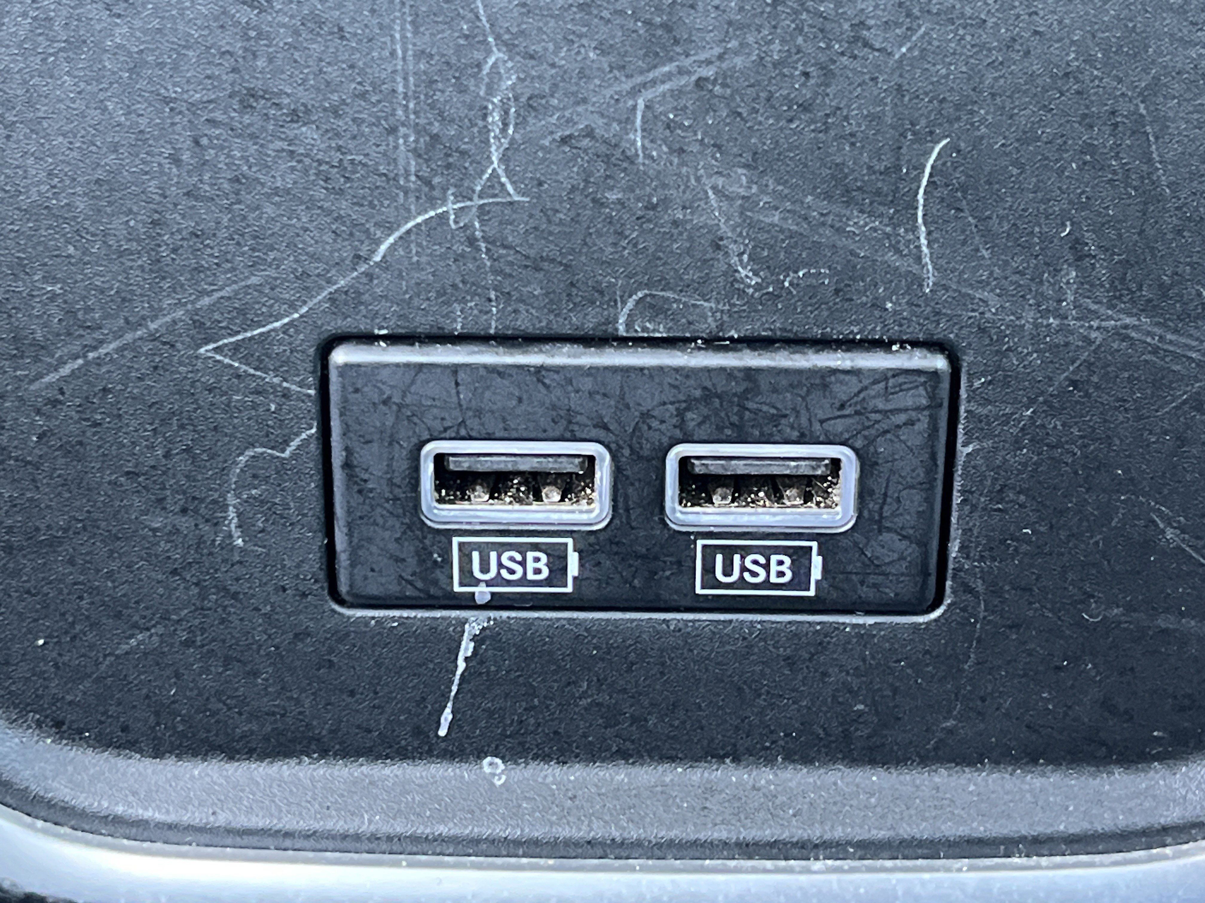 Used 2023 Dodge Charger SXT image 18