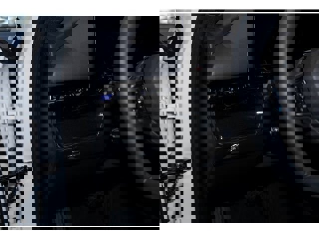 Used 2025 BMW 530i xDrive image 54