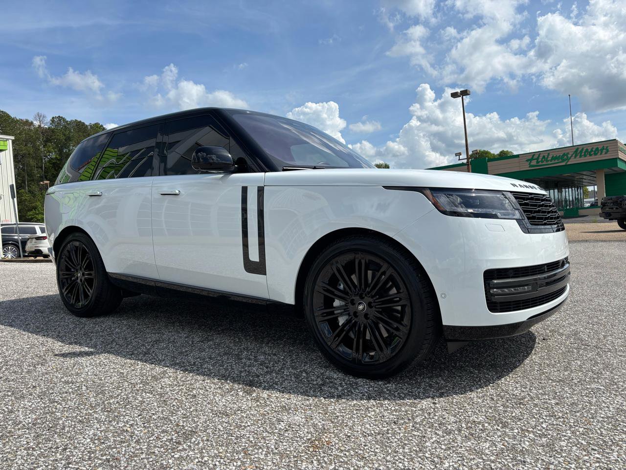 Used 2023 Land Rover Range Rover SE image 10