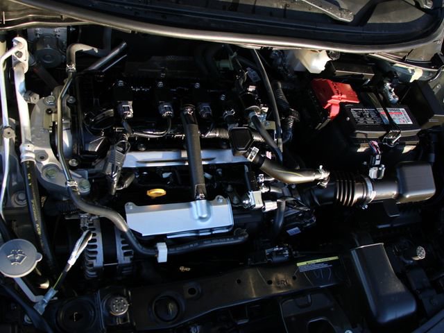 Used 2025 Nissan Versa S w/ S Plus Package image 34