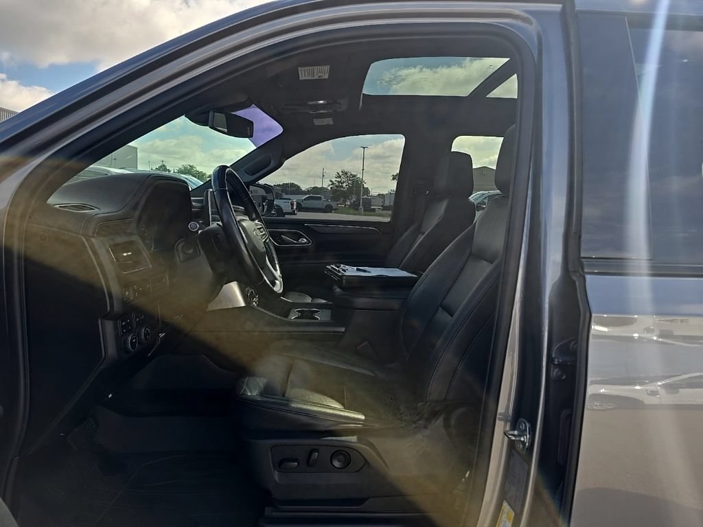 Used 2021 Chevrolet Suburban Z71 AWD/4WD image 15