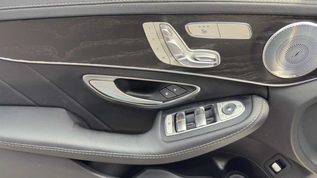 Used 2015 Mercedes-Benz C 300 Sedan w/ Sport Package image 21