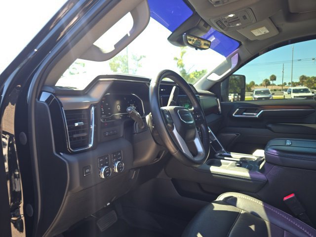Used 2024 GMC Sierra 2500 Denali w/ Denali Reserve Package AWD/4WD image 10