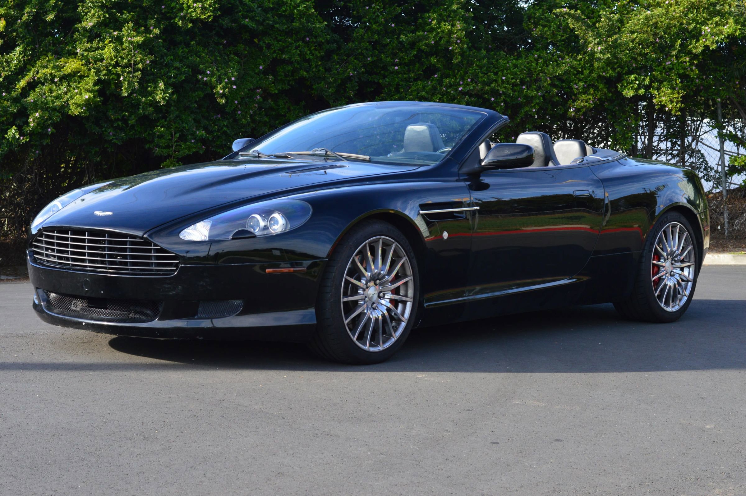 Used 2005 Aston Martin DB9 Volante image 51