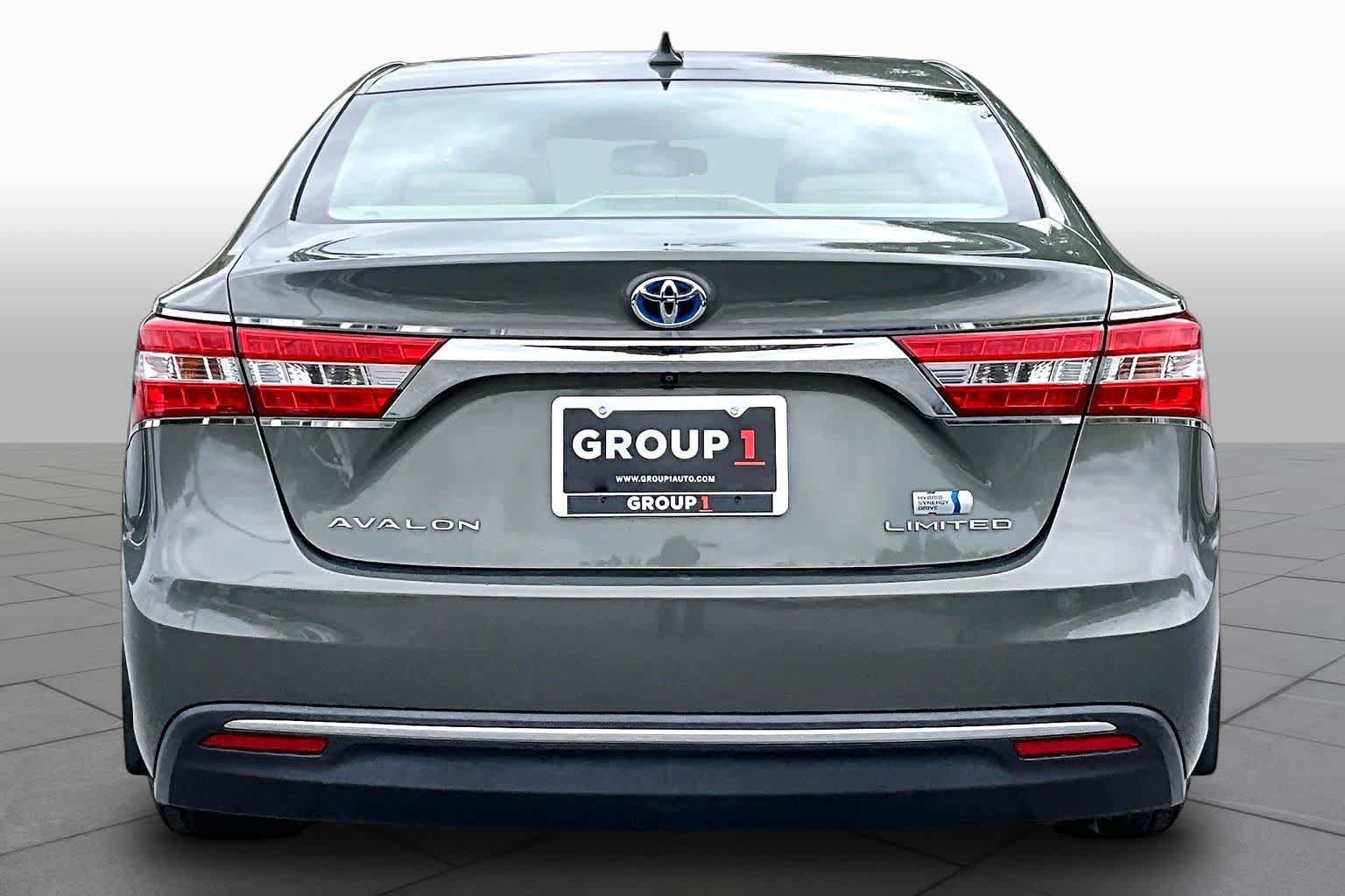 Used 2014 Toyota Avalon Limited FWD image 5