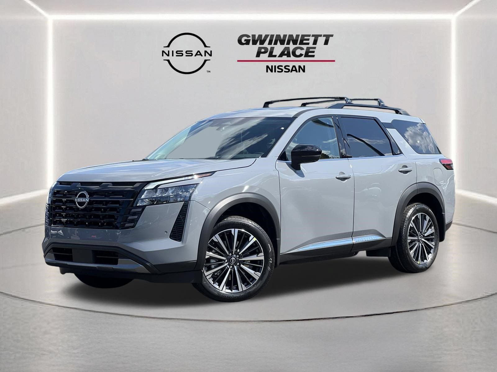 New 2026 Nissan Pathfinder Platinum FWD image 1
