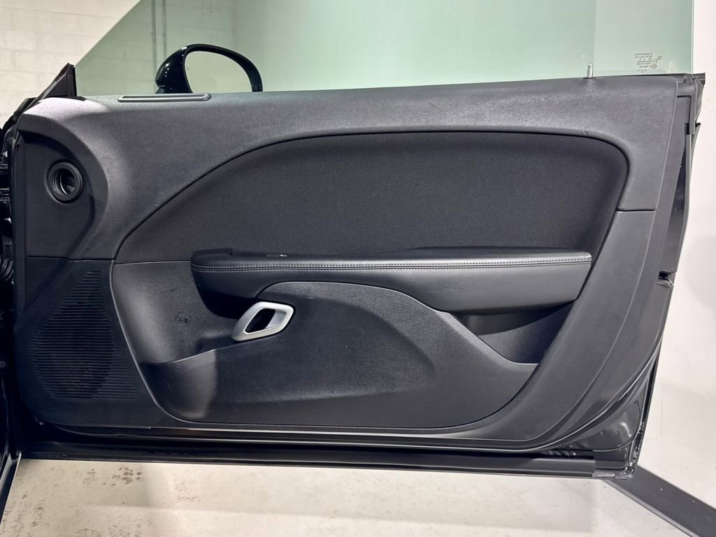 Used 2015 Dodge Challenger R/T w/ Quick Order Package 22B R/T image 23