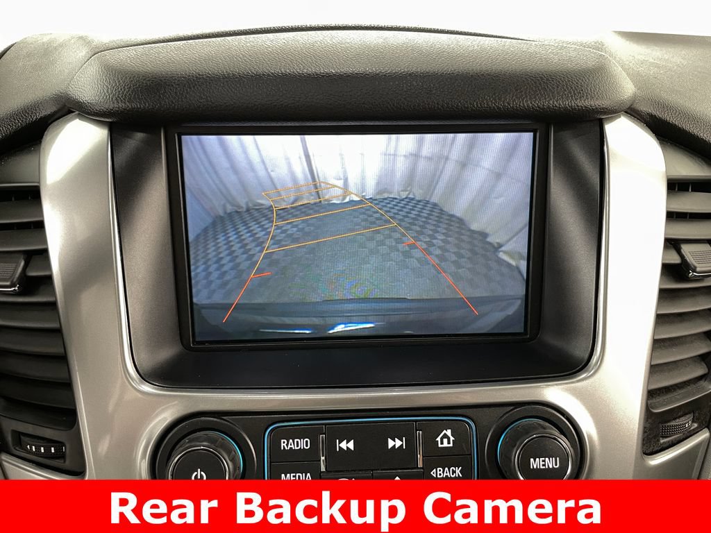 Used 2015 Chevrolet Tahoe LT w/ Luxury Package AWD/4WD image 3