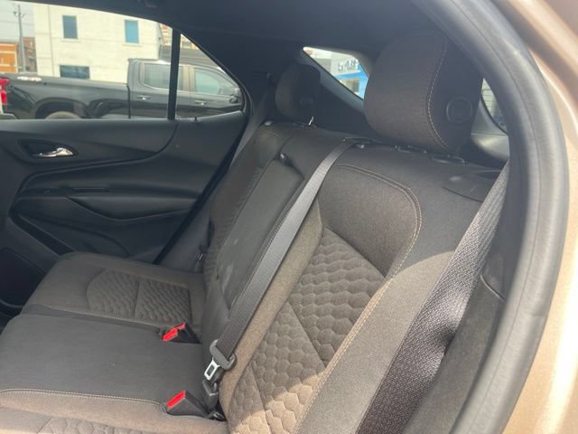 Used 2018 Chevrolet Equinox LT FWD image 19