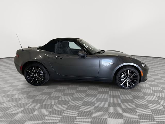 Certified 2025 MAZDA MX-5 Miata Grand Touring RWD image 12
