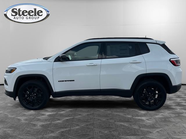 New 2026 Jeep Compass Latitude image 2