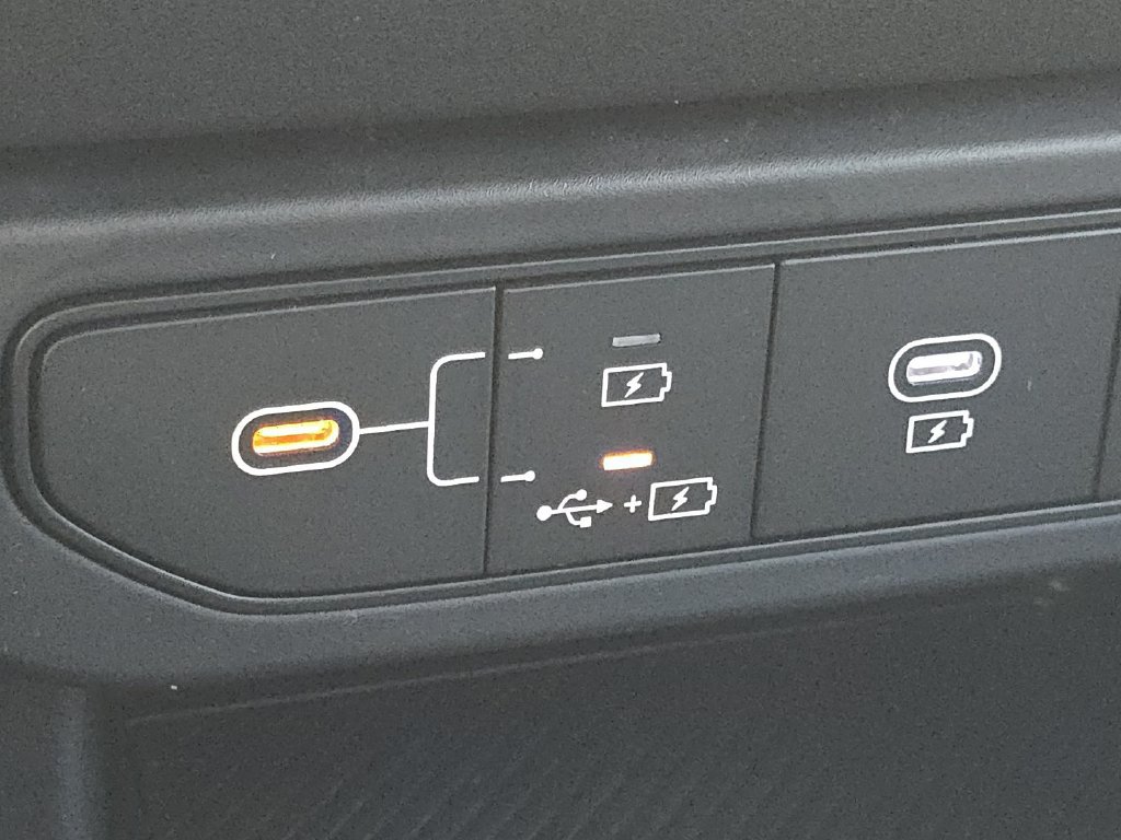 Used 2025 Kia K4 FWD image 4