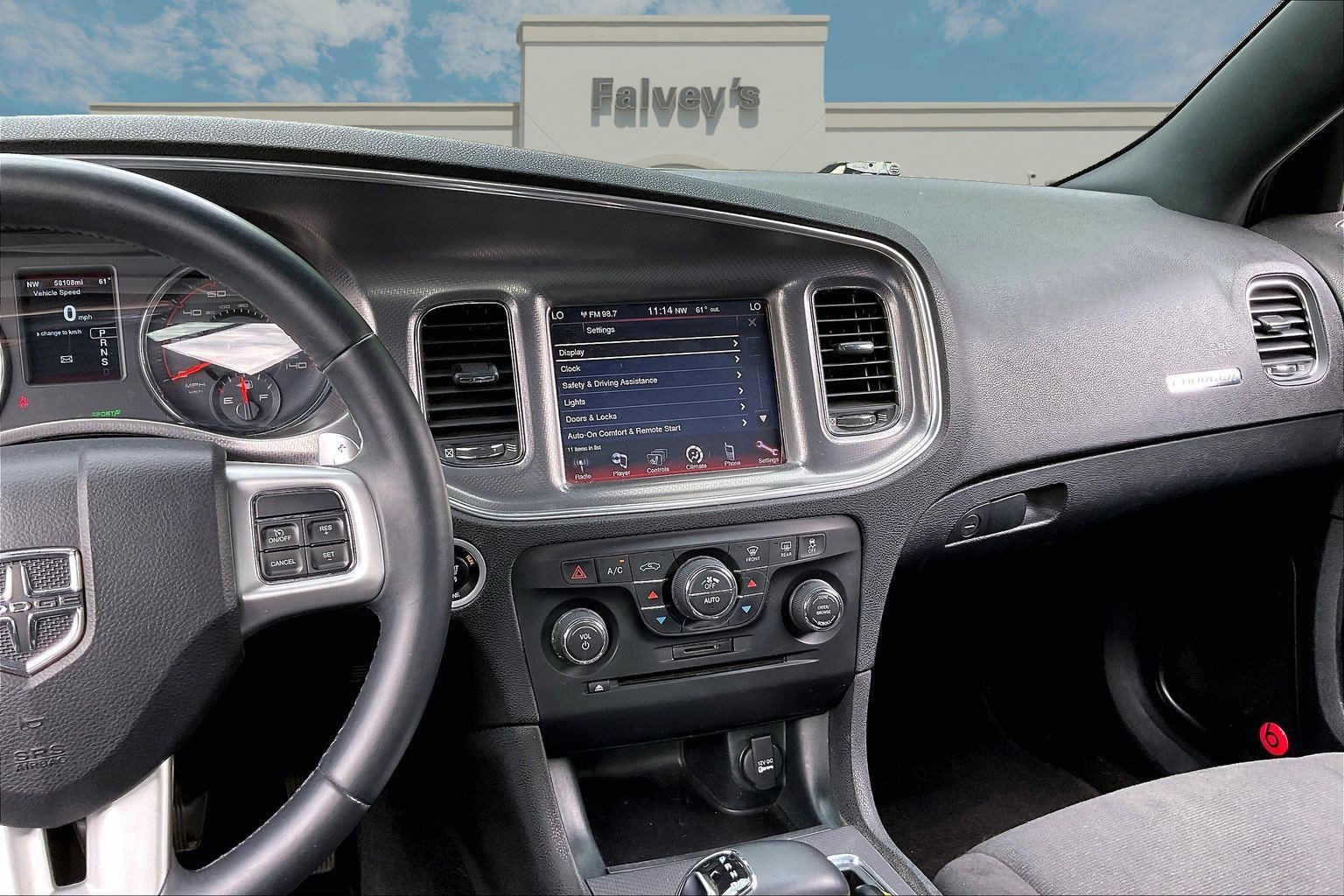 Used 2014 Dodge Charger SXT AWD/4WD image 6