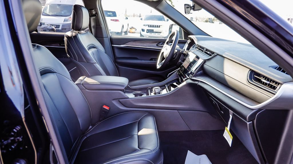 New 2026 Jeep Grand Cherokee Limited image 21