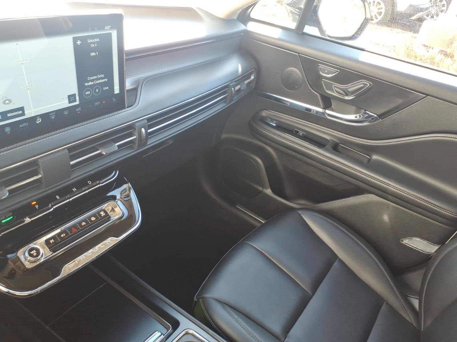 Certified 2024 Lincoln Corsair AWD image 21