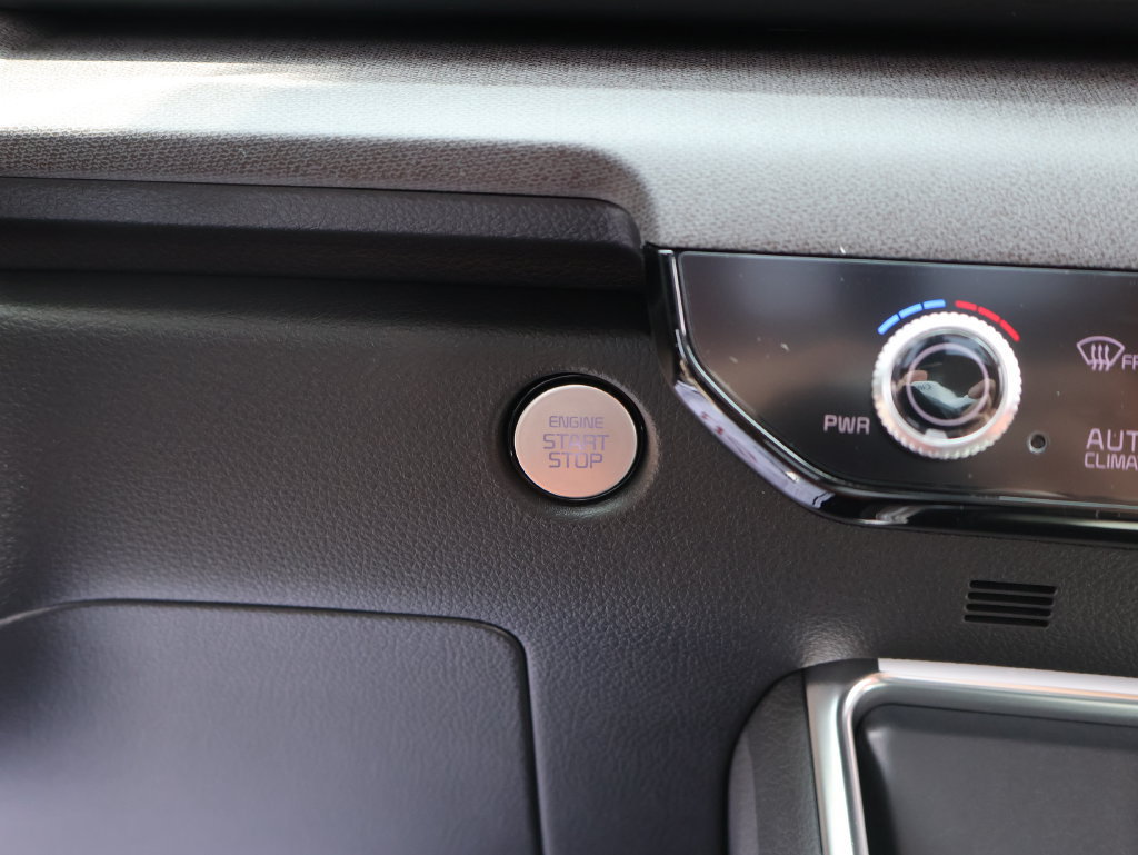 New 2026 Kia Carnival EX FWD image 36