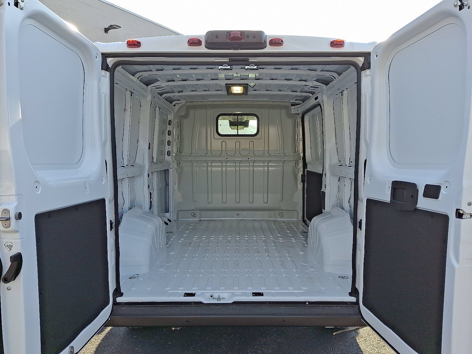 New 2025 RAM ProMaster 1500 w/ Safety Group FWD image 6