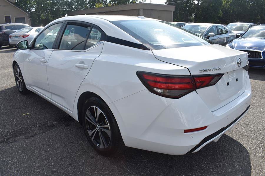 Used 2022 Nissan Sentra SV image 4