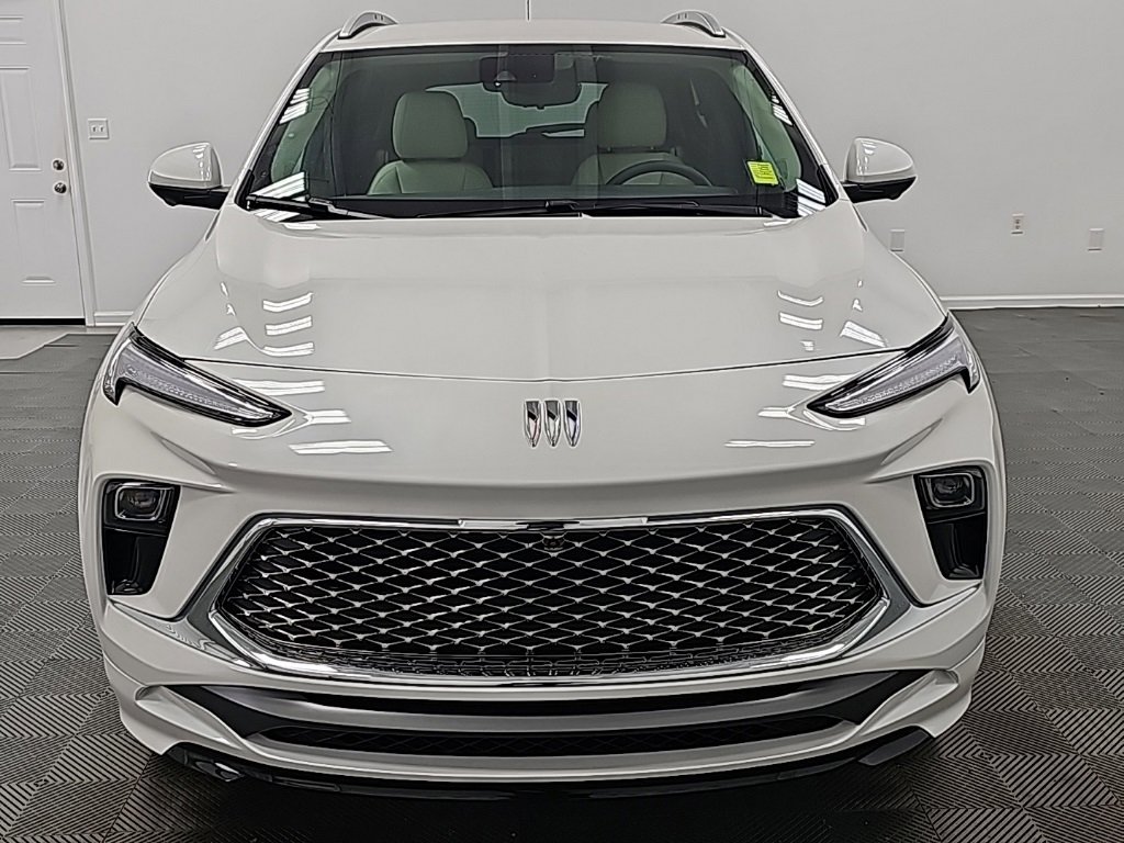 New 2026 Buick Encore GX Avenir w/ Avenir Technology Package image 3