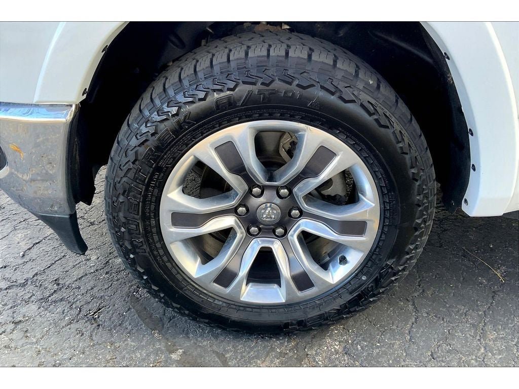 Used 2023 RAM 1500 Limited AWD/4WD image 10