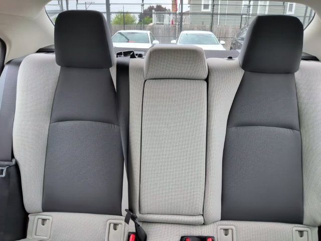Used 2024 Toyota Corolla LE FWD image 22