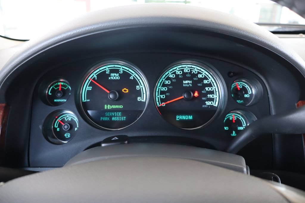 Used 2012 Chevrolet Tahoe 4WD Hybrid image 21