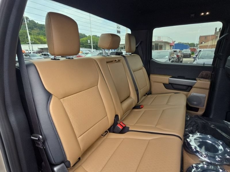 New 2026 Ford F450 Lariat w/ FX4 Off-Road Package AWD/4WD image 21