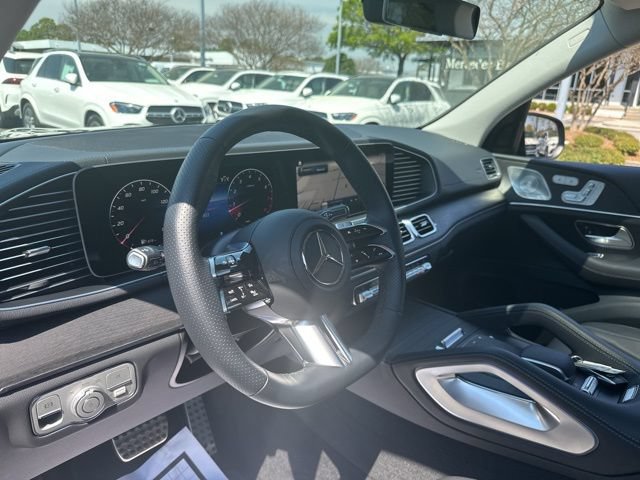 Used 2026 Mercedes-Benz GLS 450 4MATIC image 17