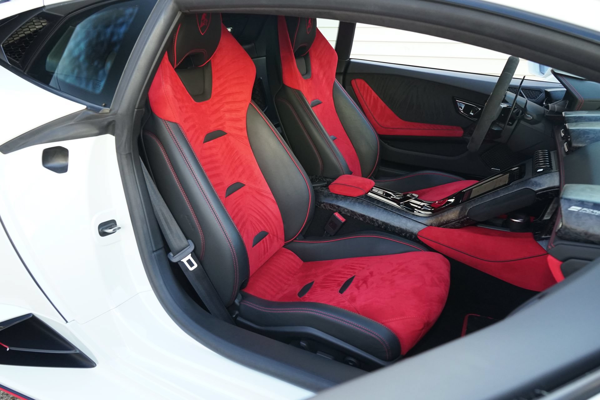 Used 2020 Lamborghini Huracan EVO AWD/4WD image 5