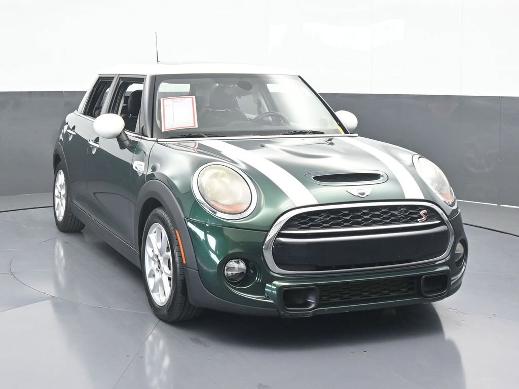 Used 2016 MINI Cooper S image 9