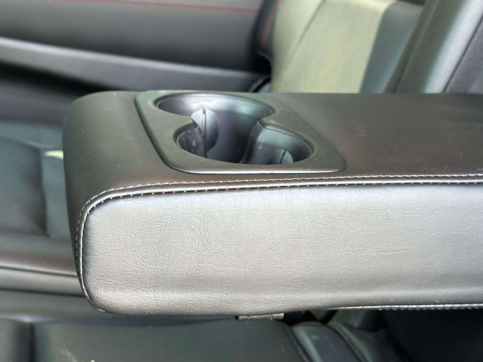 Used 2025 Dodge Durango R/T AWD/4WD image 13
