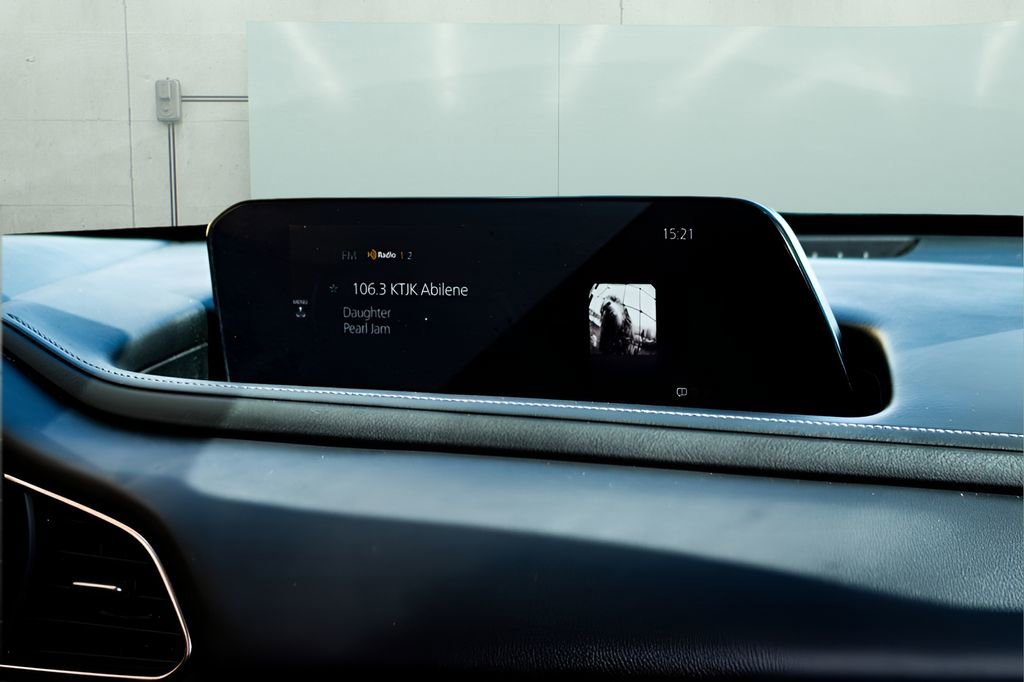 Used 2023 MAZDA CX-30 AWD 2.5 S w/ Preferred Package image 12