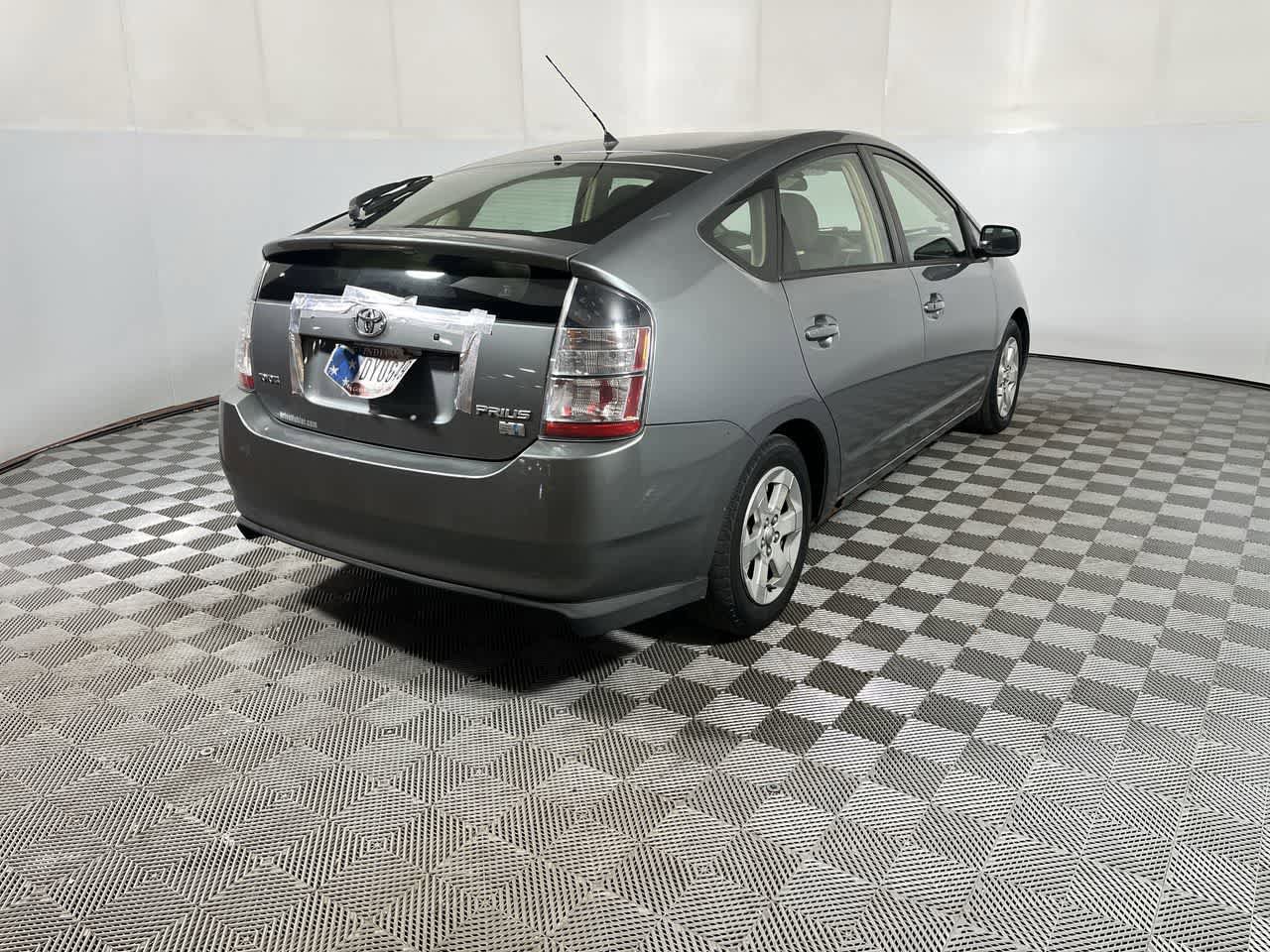 Used 2005 Toyota Prius FWD image 8