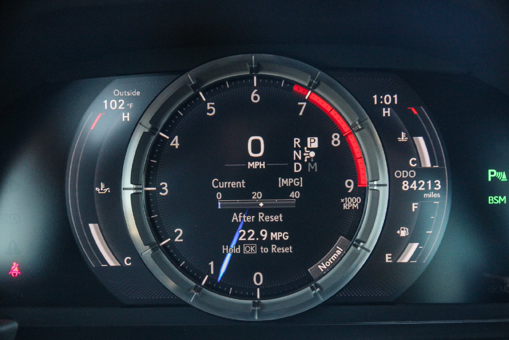 Used 2021 Lexus LC 500 Coupe w/ Performance Package RWD image 21
