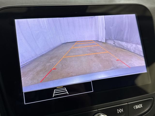 Used 2023 Chevrolet Malibu LT FWD image 18