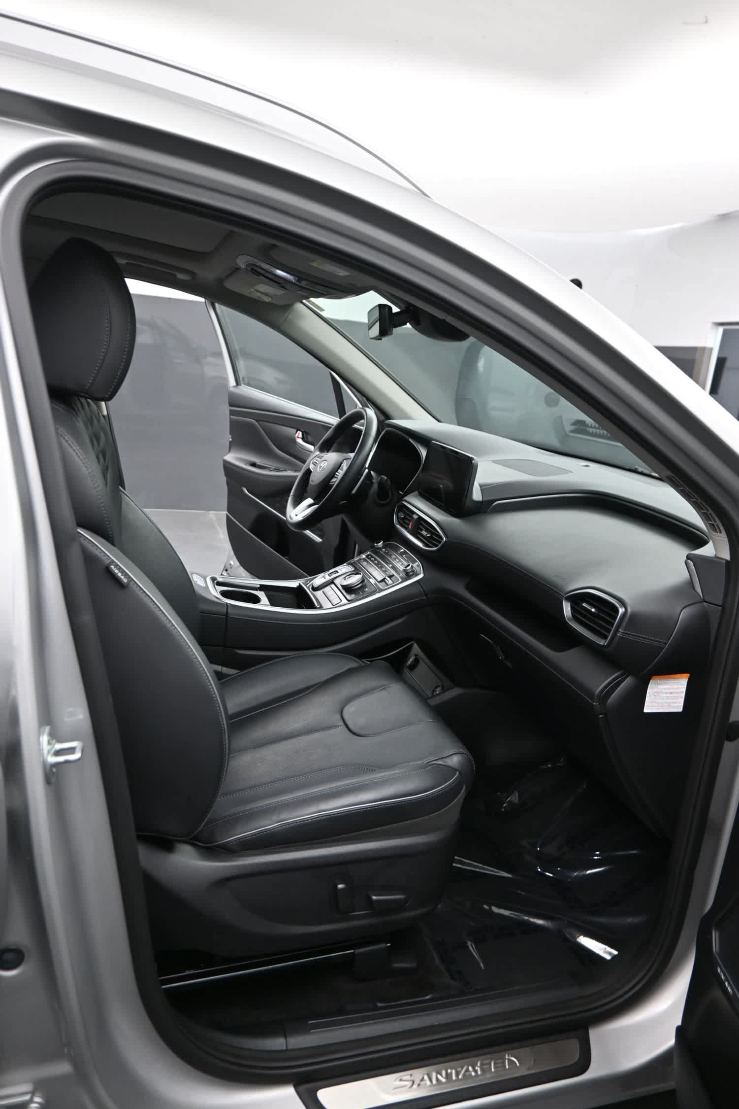 Used 2022 Hyundai Santa Fe SEL Premium w/ Cargo Package AWD/4WD image 18